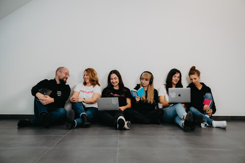 Hppyppl Lookbook hires 07480
